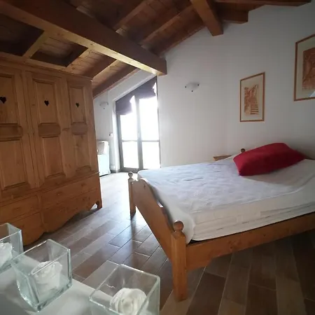 My Holiday - Casa Chiara 아파트 *
